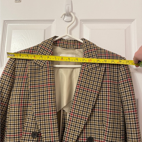 Aritzia Wilfred Blazer - Picture 8 of 12